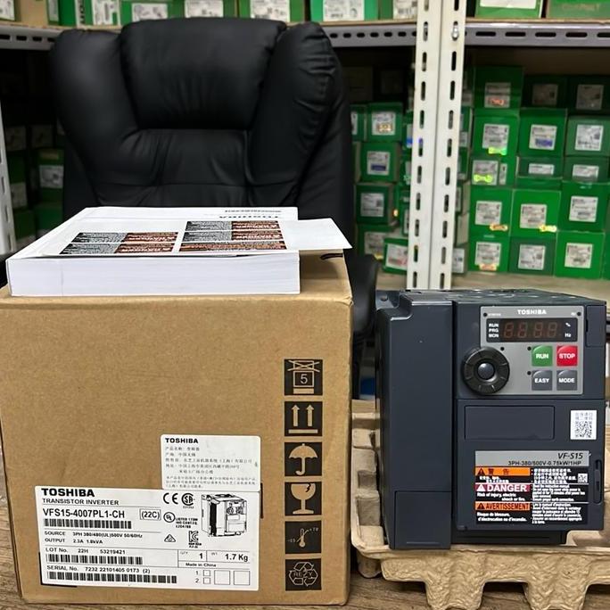 VFS15-4007PL1-CH INVERTER TOSHIBA 0,75KW 380V