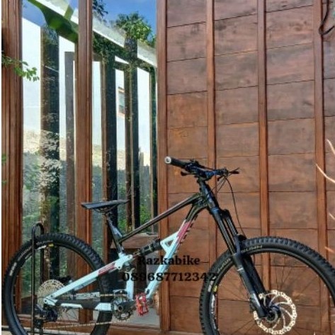 Sepeda Polygon siskiu D7 size M.27.5 second