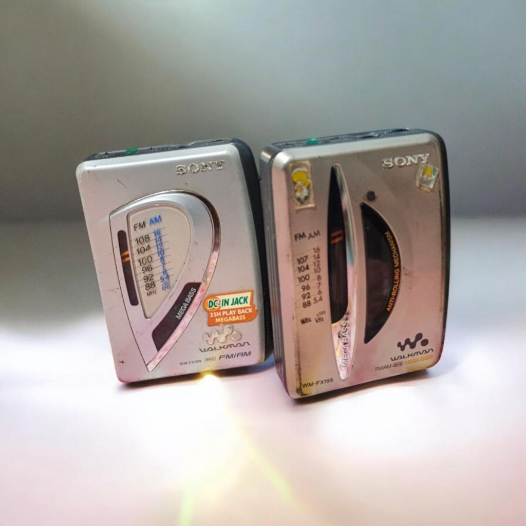 2 pcs walkman Sony wm fx 199 off wm fx195 radio saja
