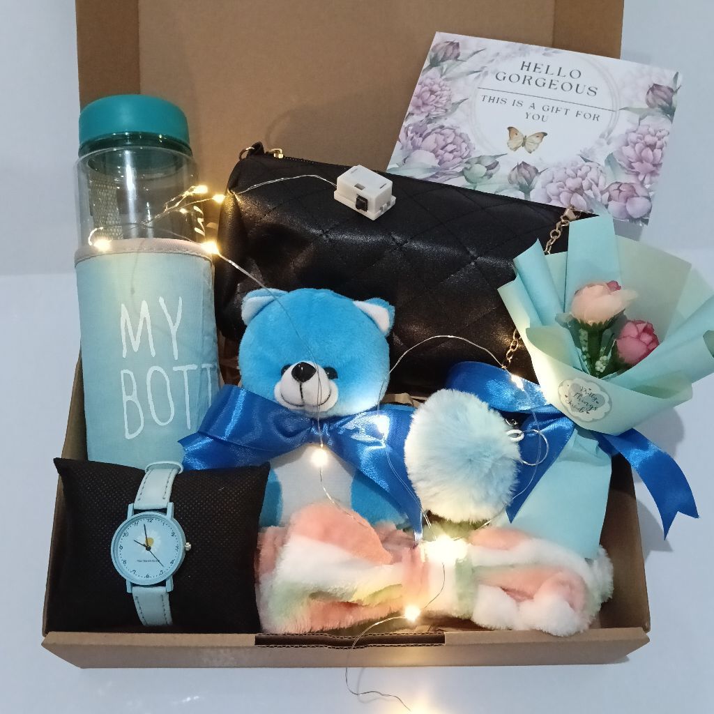 Hampers cewek ultah kado wanita wisuda tas led
