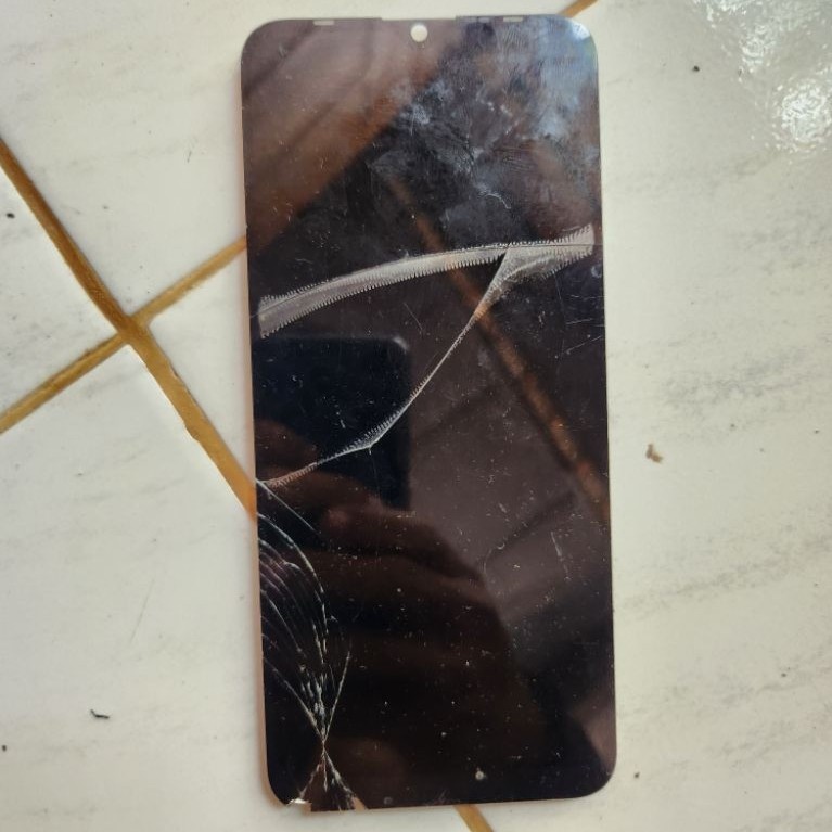 lcd infinix smart 5 retak ori copotan sentuh normal minus ada tompel