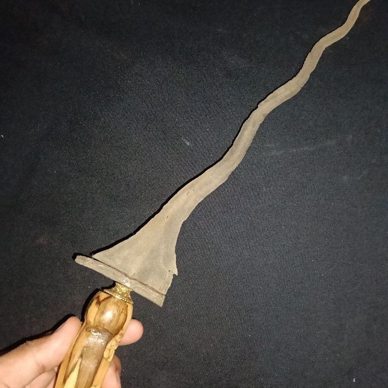 Keris Sepuh Tangguh Mojopahit Awal