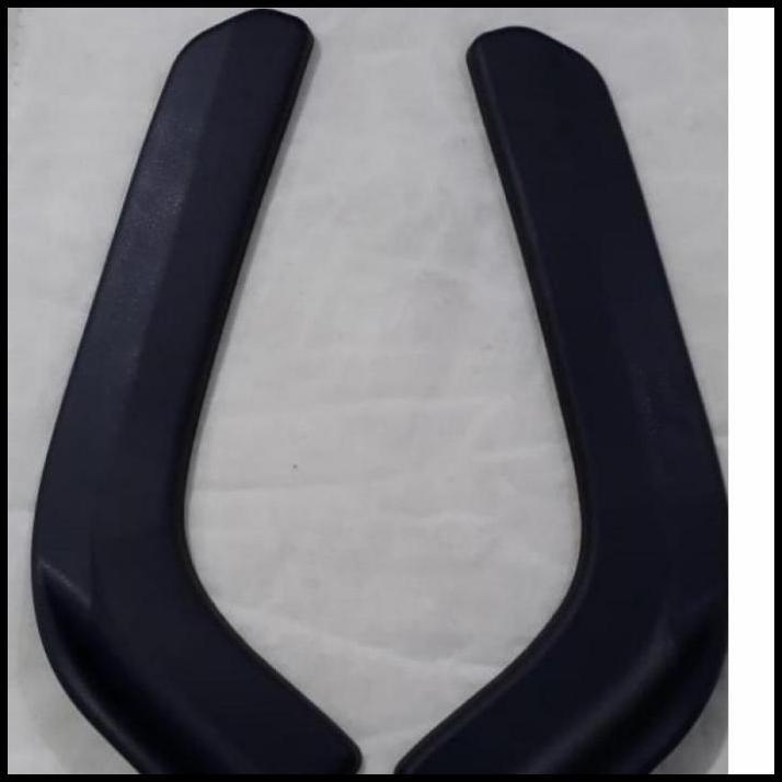 BEST DEAL WINGLET LIPS BUMPER DIFFUSER DEPAN MOBIL GRAND MAX/LUXIO HITAM