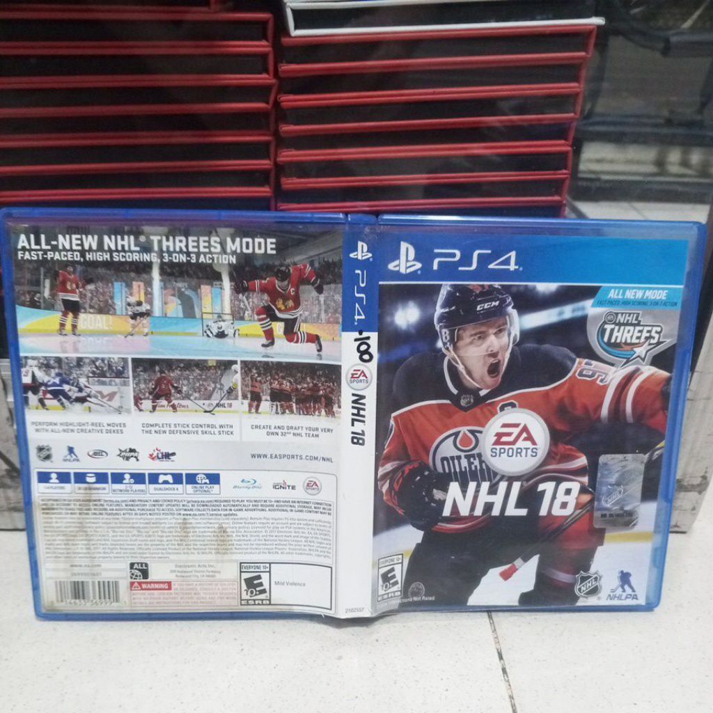 KASET PS4 NHL 18 BEKAS