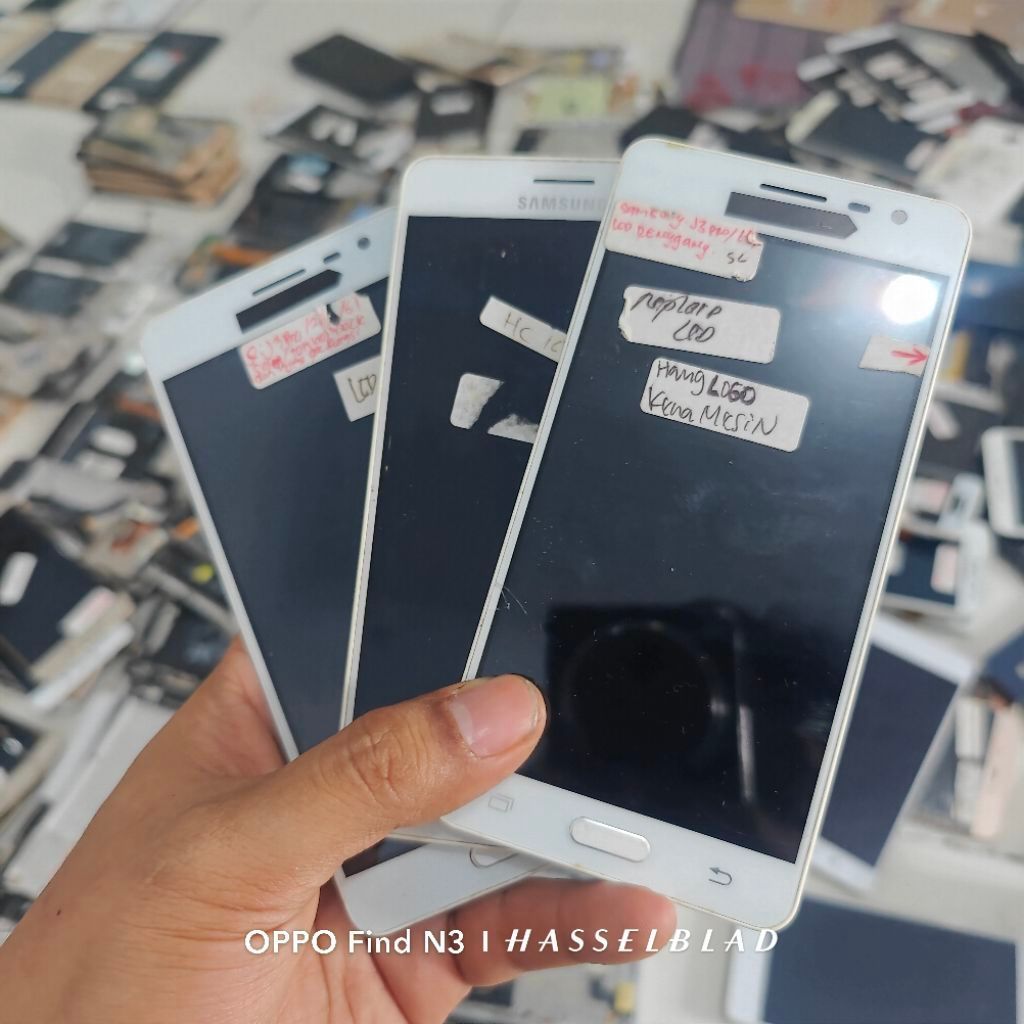 LCD SAMSUNG J3 PRO ORIGINAL ASLI COPOTAN GARANSI