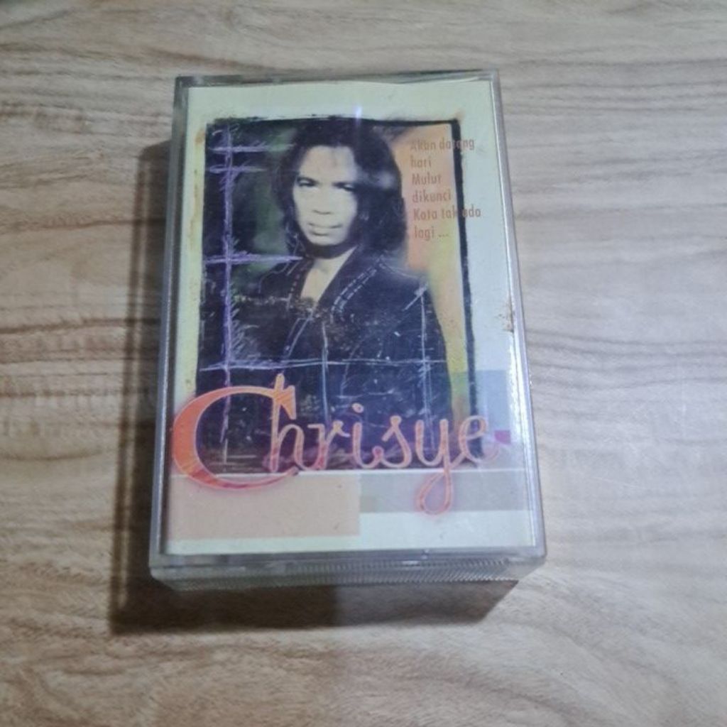 Kaset pita  Chrisye