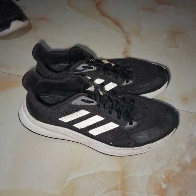 Sepatu Running Adidas Bounce Second