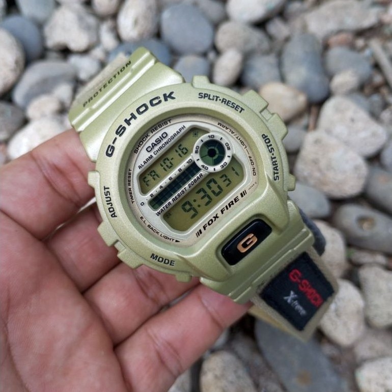 Casio G-Shock DW-6900 Fox Fire second/used