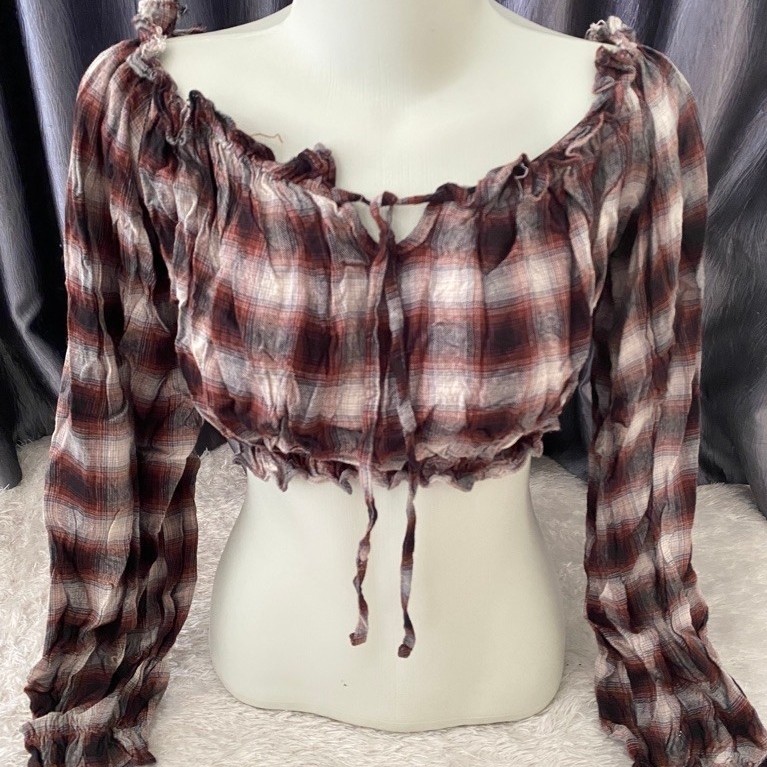 Preloved - Atasan Crop Top Wanita Off Shoulder Kotak Kotak Plaid Blouse Kerut Karet Tali Dada Korean