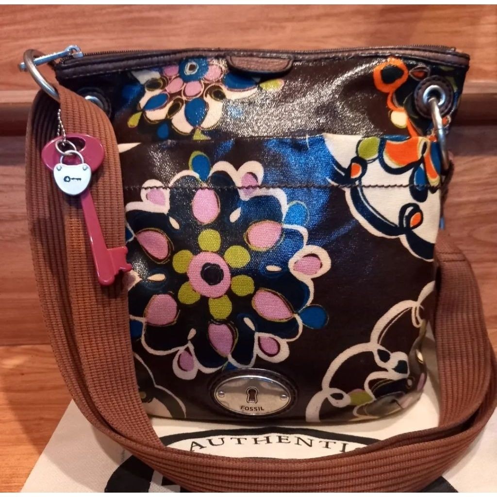 Tas fossil keyper preloved