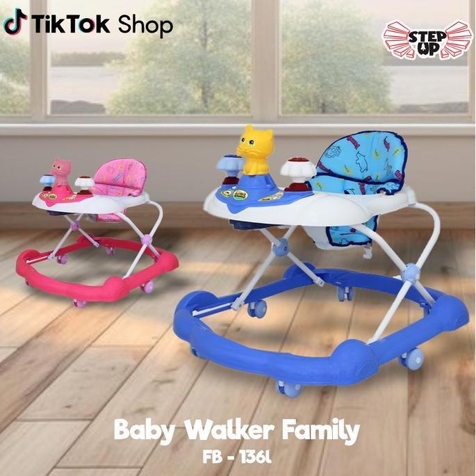 Family Baby Walker 136L Boneka Musik