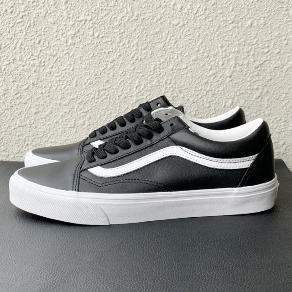 VANS OLD SKOOL LEATHER BLACK WHITE ORIGINAL RESMI