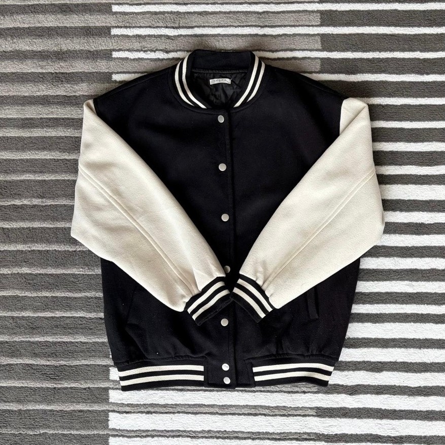 PRELOVED VARSITY