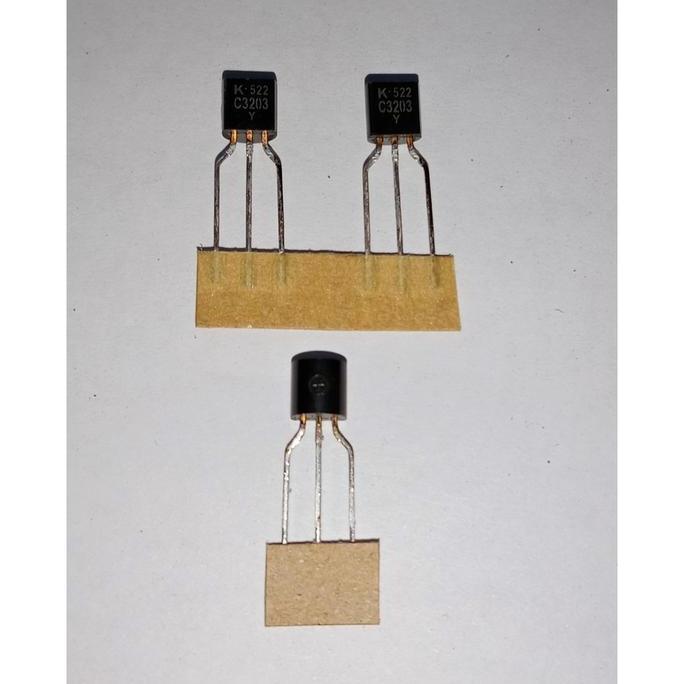 TRANSISTOR C3203 KTC3203 SILICON NPN 30V 0.8A 600MW TO-92 BYD79