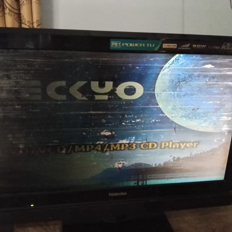 TV toshiba 32 in second