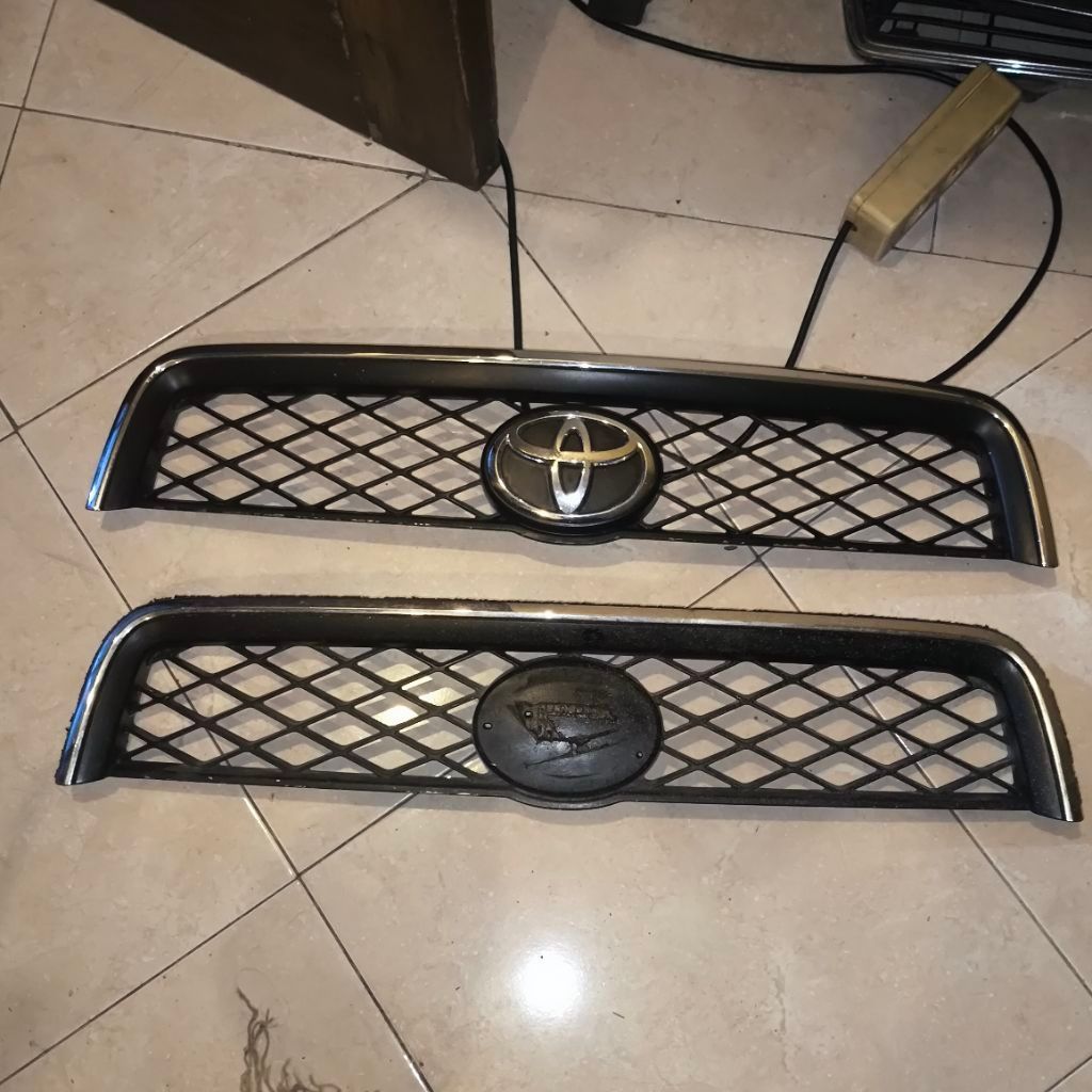 Grill Toyota Rush Daihatsu Terios Lama