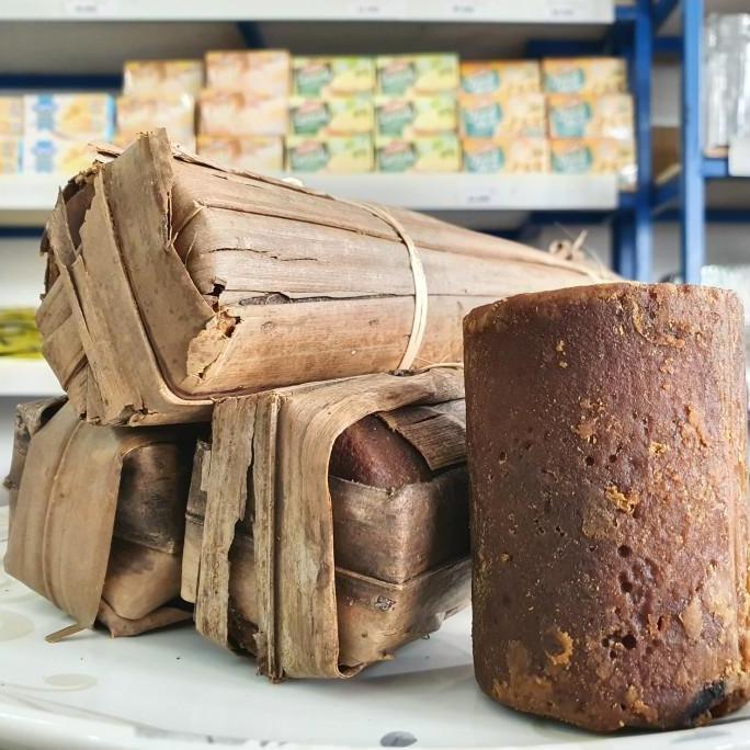 Gula Aren Batok 1,1Kg / Gula Aren Asli 1Kg / Gula Aren Bulat 1,1Kg