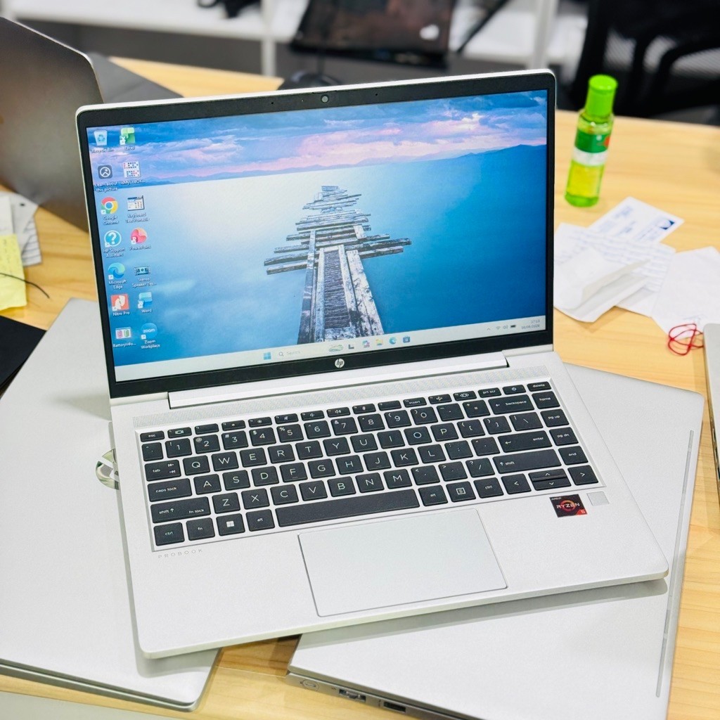 LAPTOP HP PROBOOK 445 G8 RYZEN 5 5600 LAYAR 14 INC RAM 8 GB , SSD 512 GB