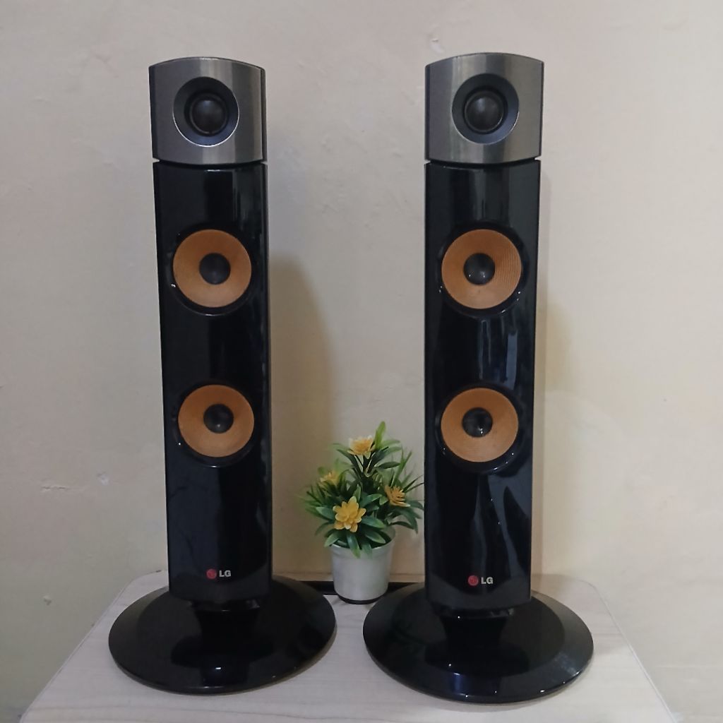 Speaker tower LG 3way ( sepasang )