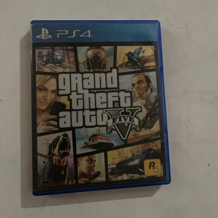 BD GTA V PS4