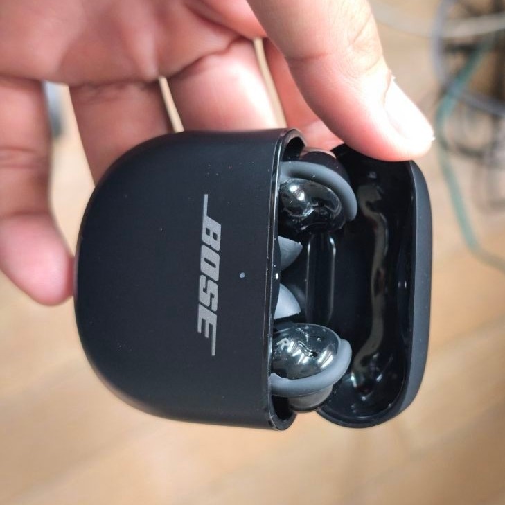 BOSE QUIETCOMFORT ULTRA GEN 2 second resmi Indonesia