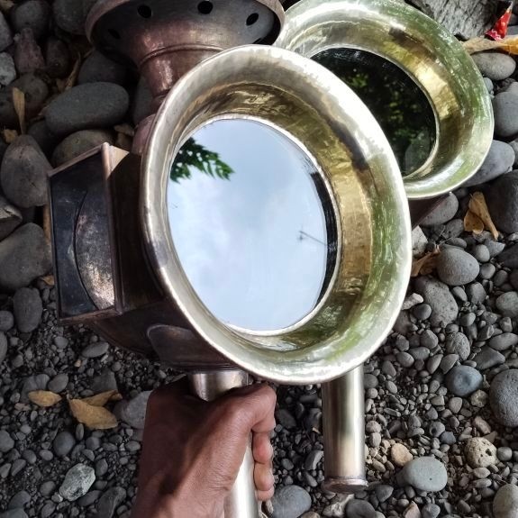 lampu dokar lampu cikar lampu delman lampu kereta kuda lampu delman vintage jadul lawas kuningan bah