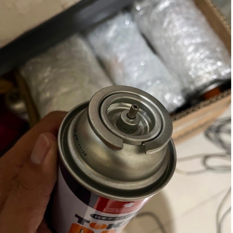 kaleng gas portable kosong