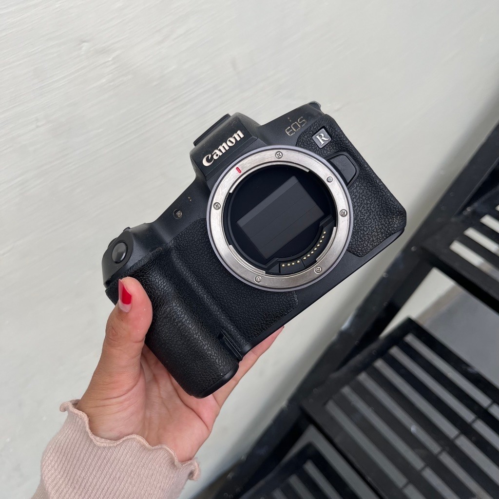 CANON EOS R SC 200K + ADAPTER SECOND