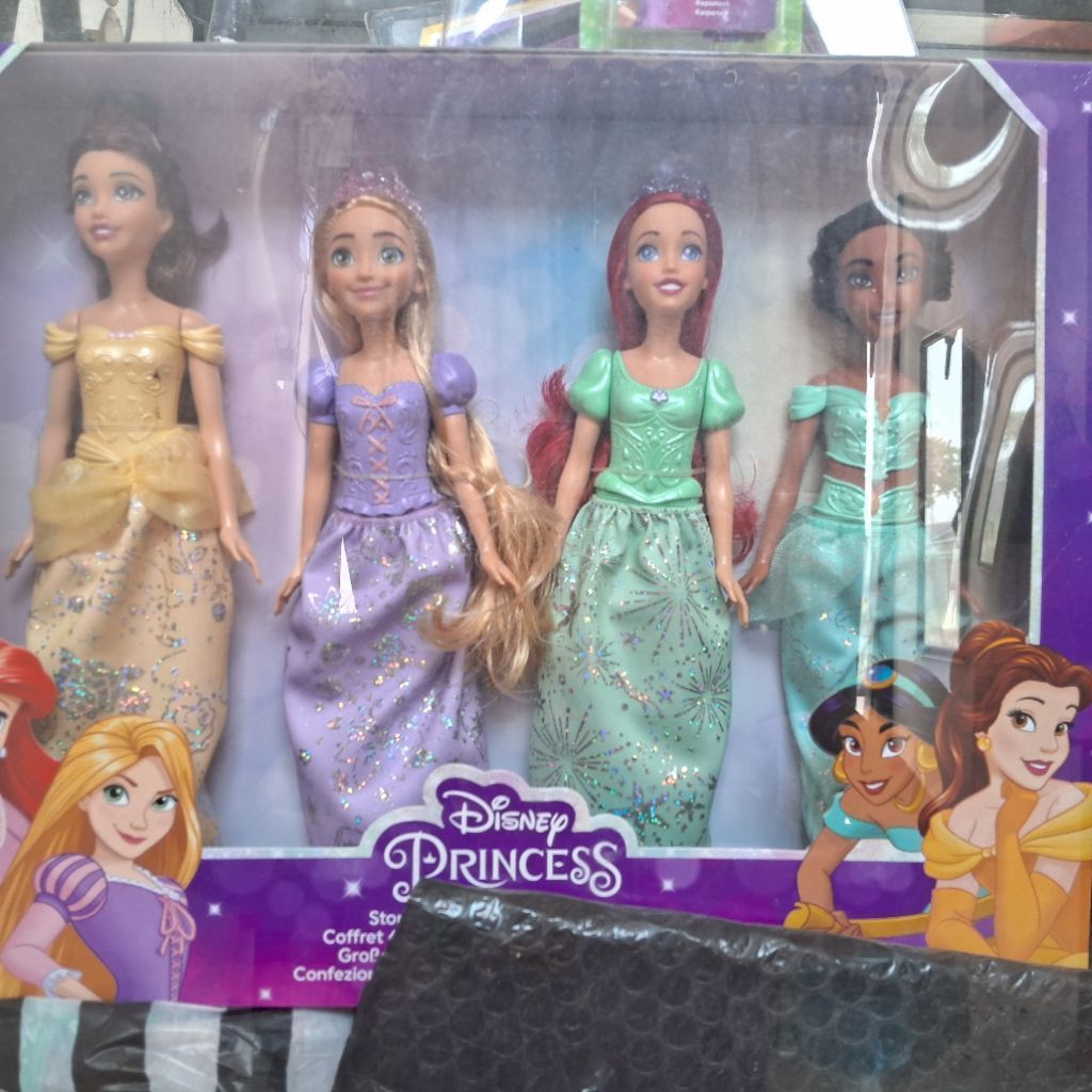 Barbie princess Disney isi 4