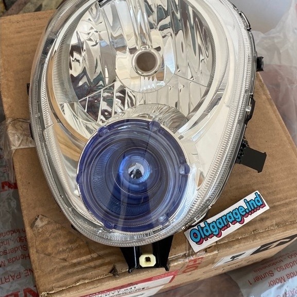 LAMPU DEPAN REFLEKTOR HONDA SCOOPY KARBU 2013 ORIGINAL AHM 33110-KYT-941