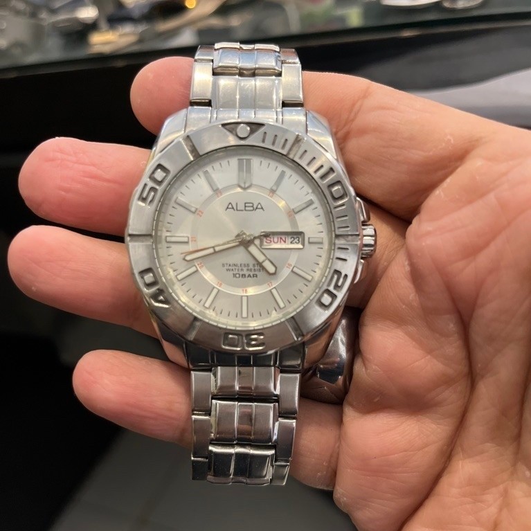 Jam Tangan Pria ALBA Analog Stainless Steel Tahan Air 10BAR dengan Kalender Warna Silver