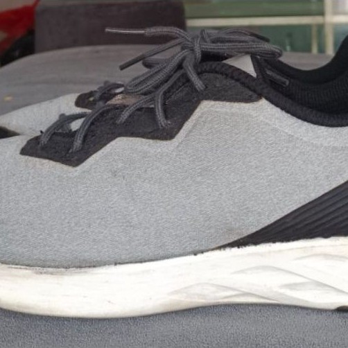 Sepatu Reebok sz.40, ORI second