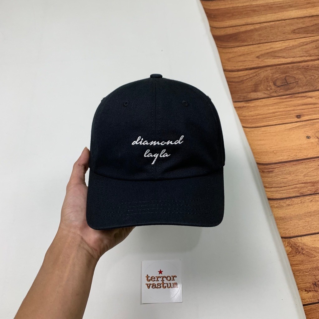 TOPI DIAMOND LAYLA