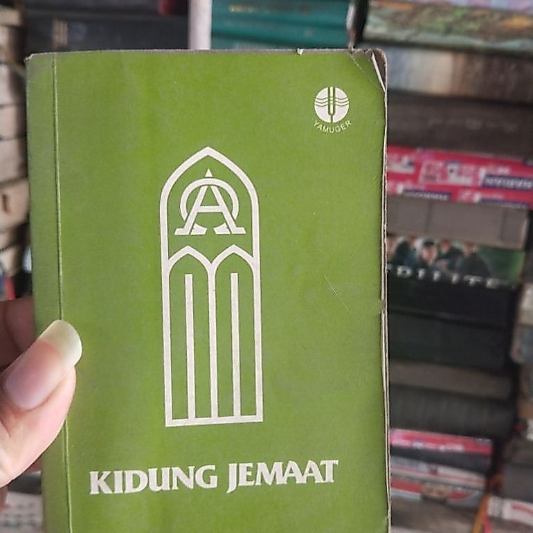 Buku Kidung Jemaat Terbitan Yamuger (Yayasan Musik Gereja di Indonesia)