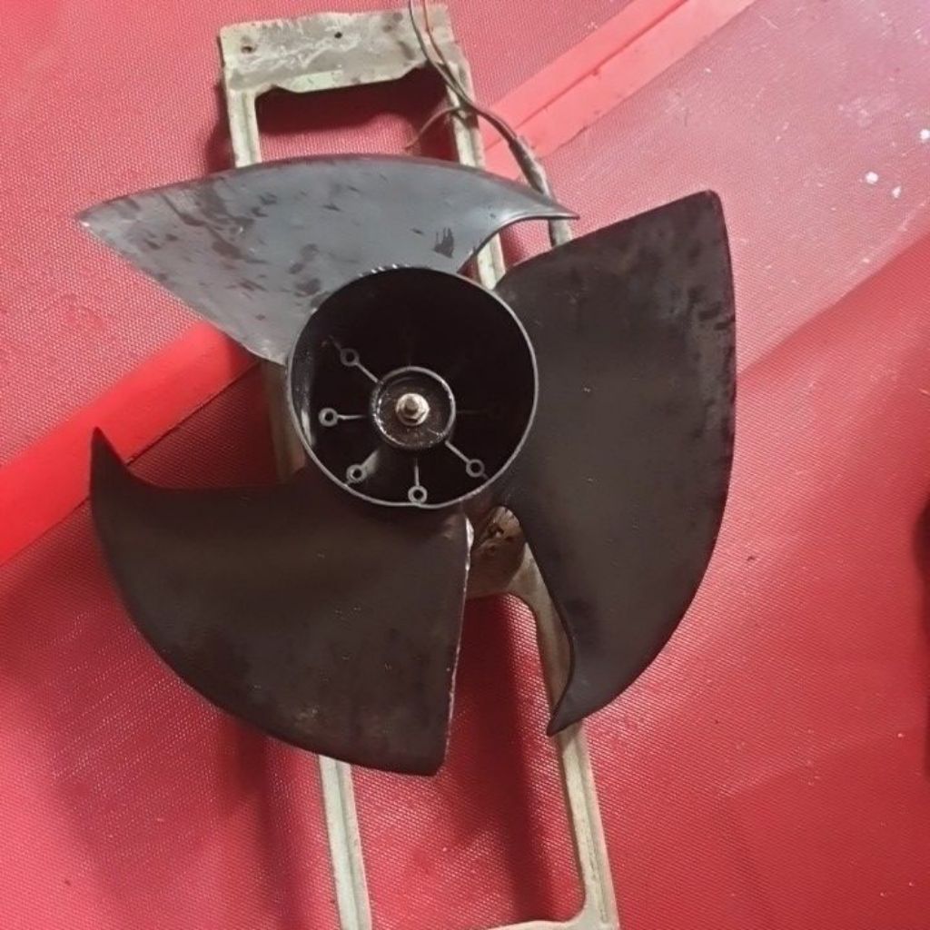 kipas ANGIN/BLOWER BEKAS OUTDOOR AC.
