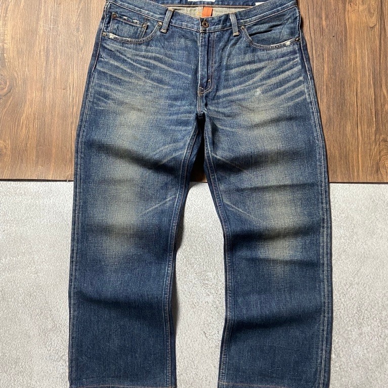 LEVIS CLASSIC 502 WASHED LOOSEFIT JEANS