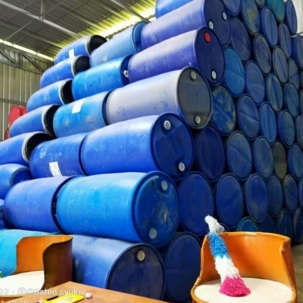 drum  plastik 200 liter.tk bahan hdpe.tebal untuk tandon air..drum apung.tahan banting hdpe.