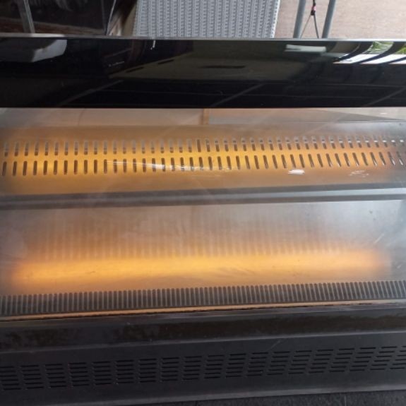 PENDINGIN KUE

GEA Showcase M440

