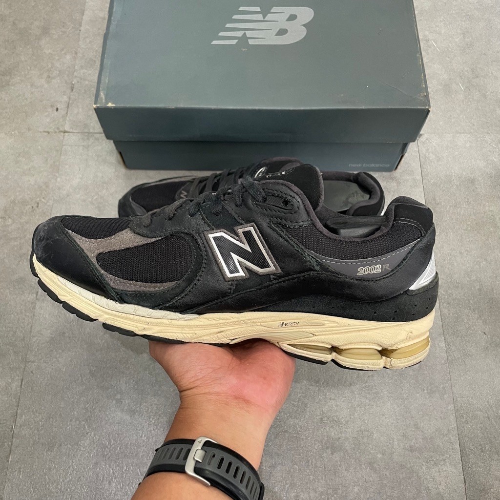 Nb 2002R Vintage Black White #M1378