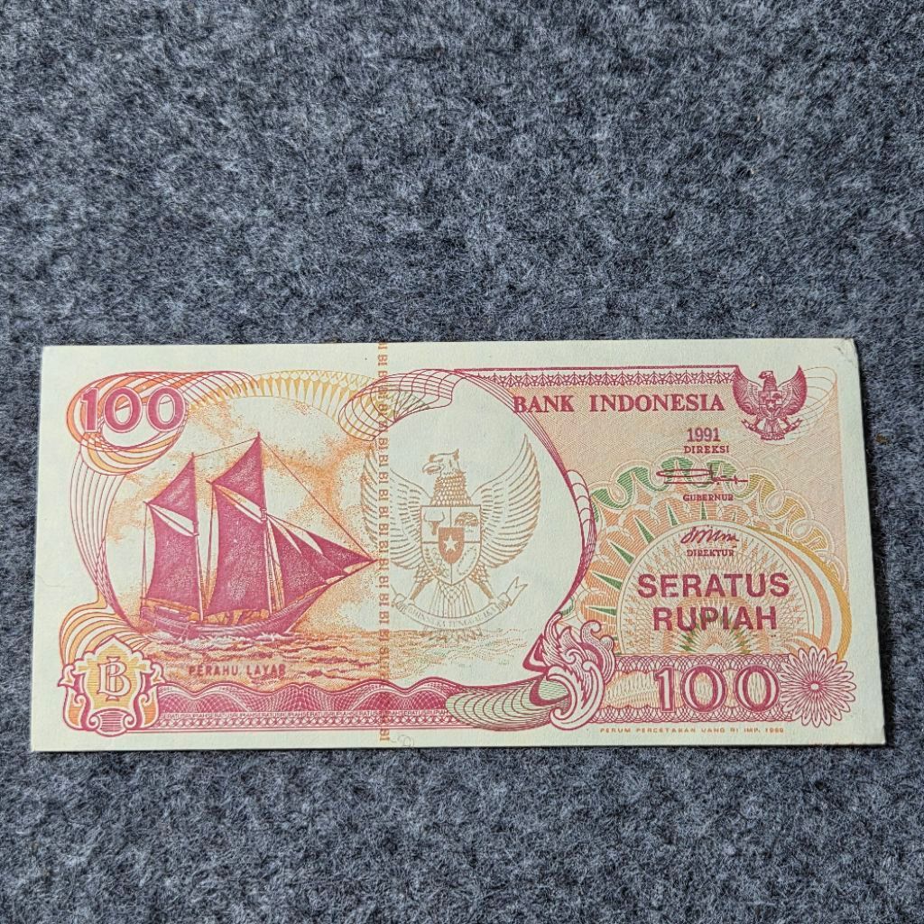 Uang kertas Kuno Indonesia 100 Seratus Rupiah 1991 Perahu Layar