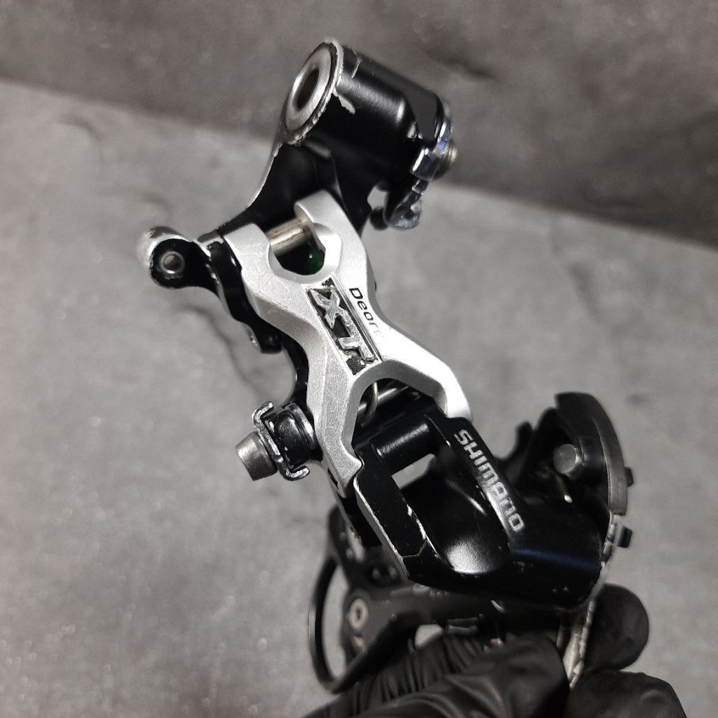Shimano Deore XT RD-M770 9 Speed Rapid Rise Rear Derailleur - RD Shimano Deore XT M770 9 Speed Rapid