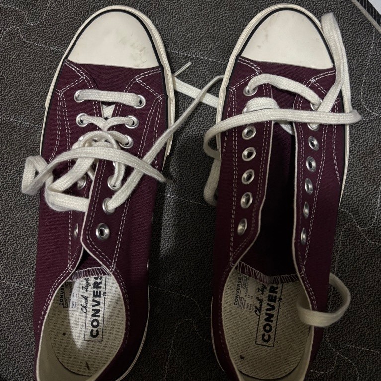 Sepatu Converse Chuck Taylor 70 70s size 43 Maroon Preloved