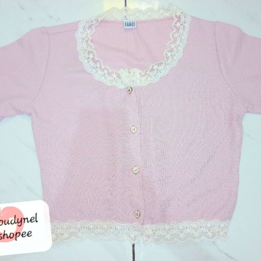 preloved ada 7 foto dan baca deskripsi outer crop SALEM madebyhara HARAskirt ada 7 foto SWIPE FOTO N