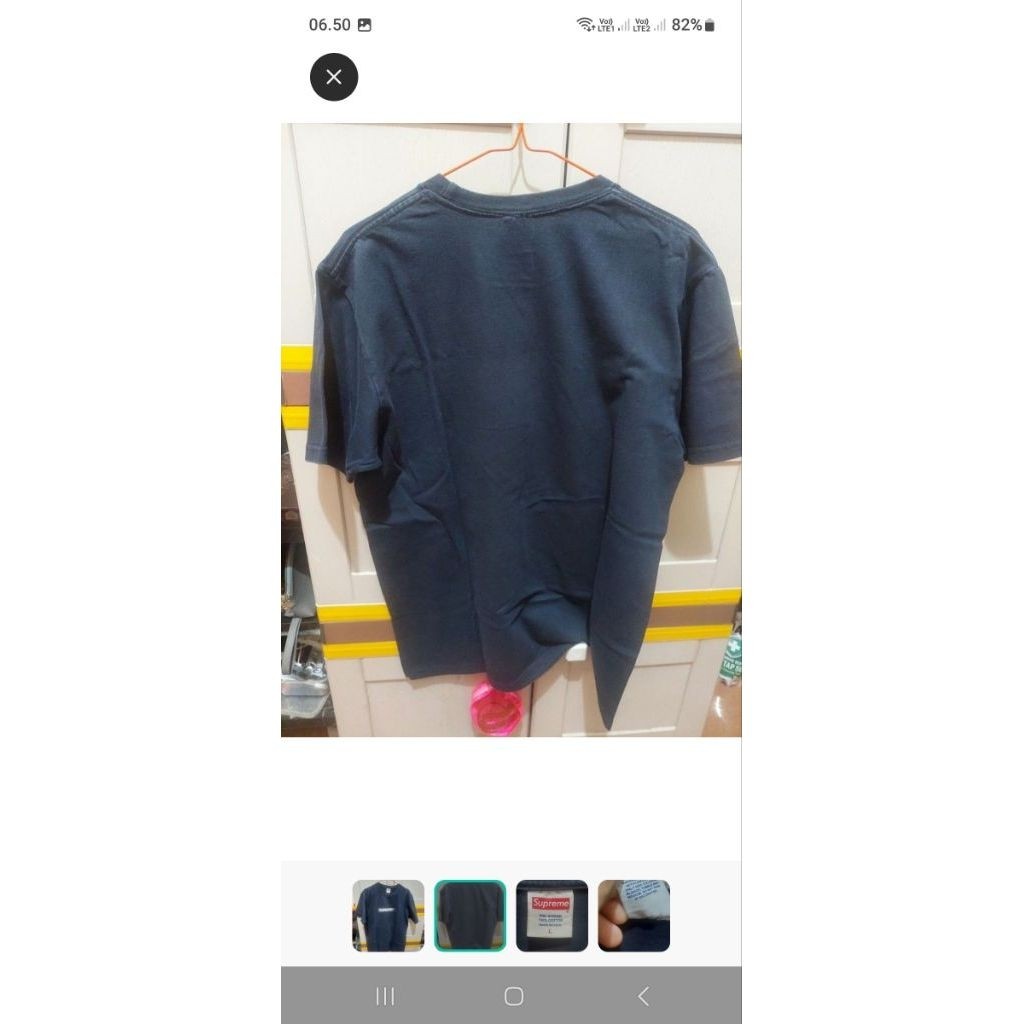 kaos Supreme Bekas