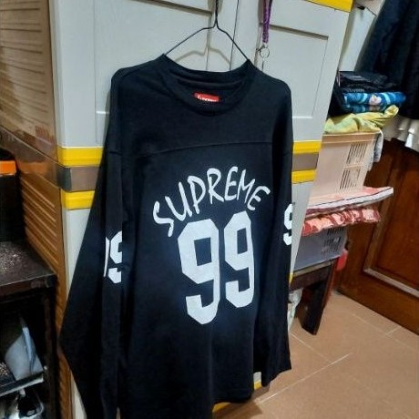 kaos Longsleeve Supreme bekas