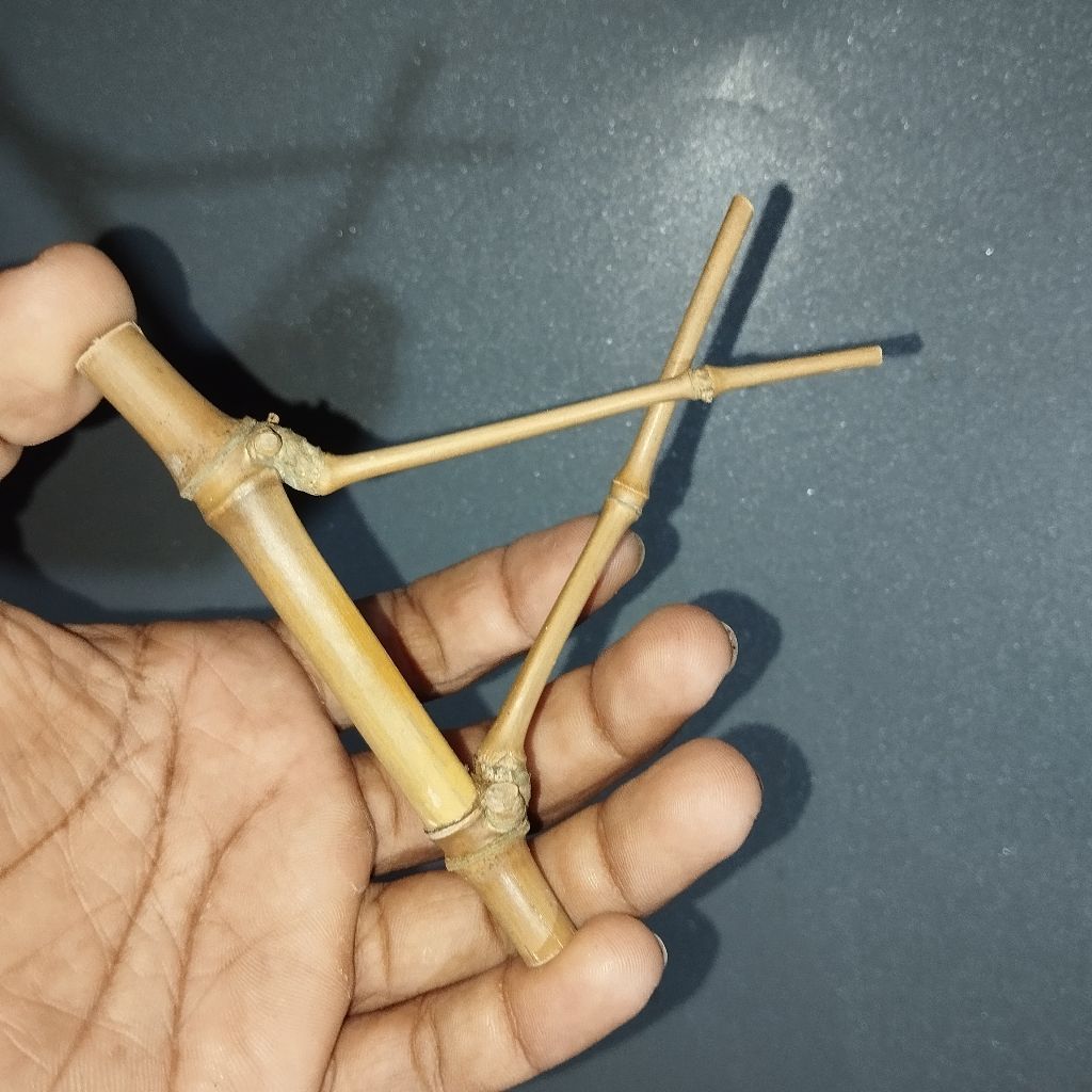 KERAJINAN BAMBU PETUK