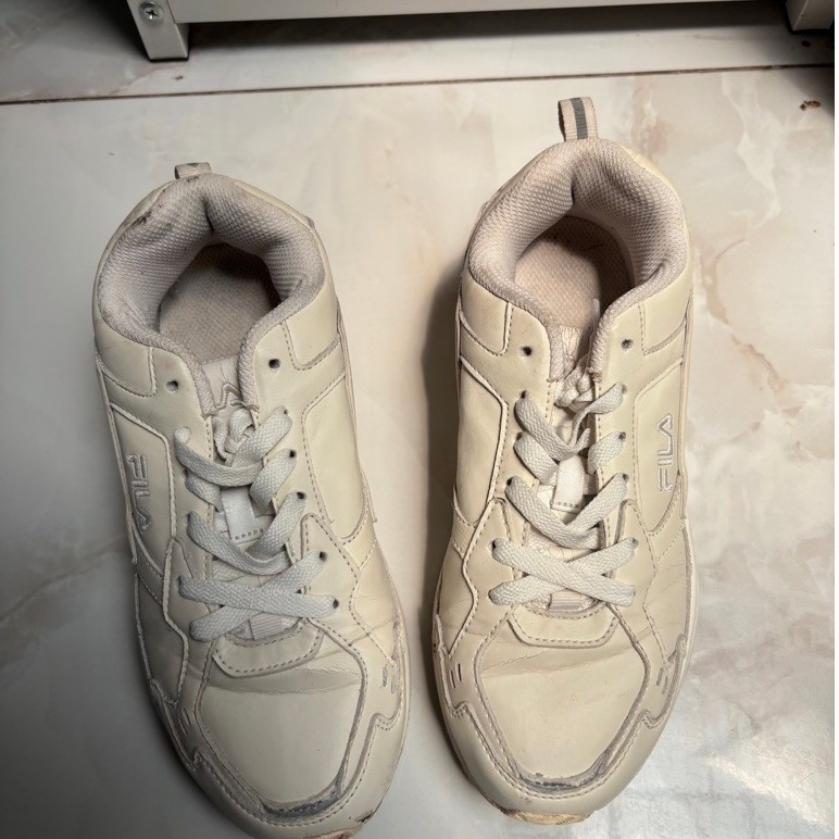 FILA Field Gauge Original Size 38.5 – Cream/Beige | Preloved