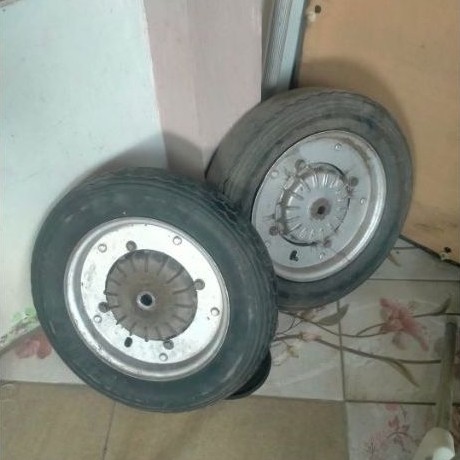 Velg vespa ring 10 banci
