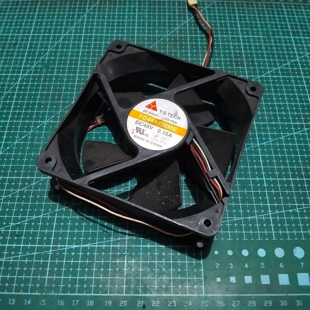 Kipas Fan DC 48V 0.15A 12cm Y.S. Tech Brushless Cooling Fan