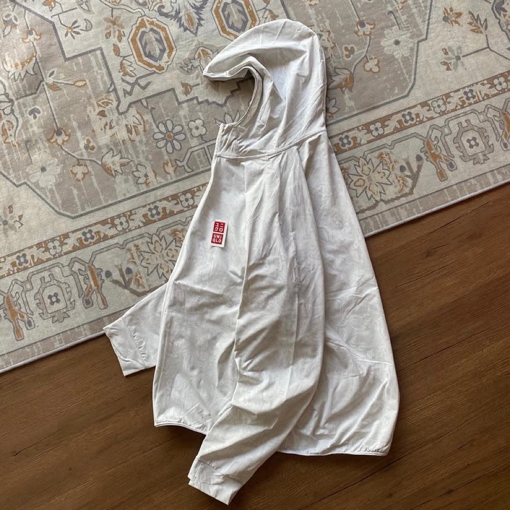 Uniqlo Lightweight UV Protection Jacket